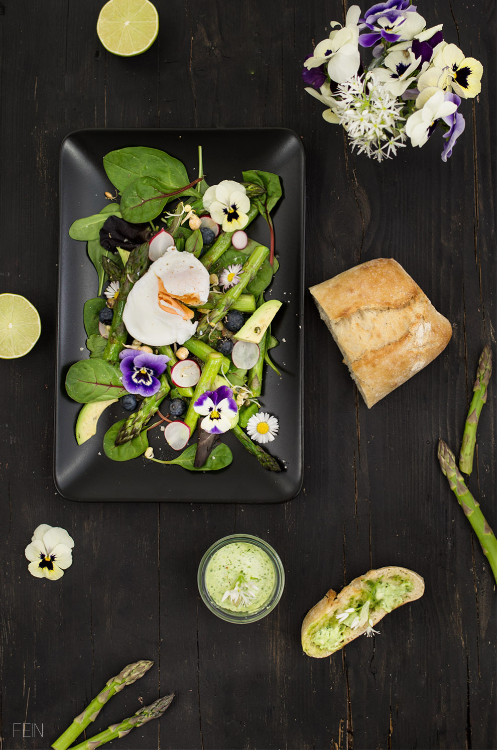 Frühlingssalat grüner Spargel Ei2