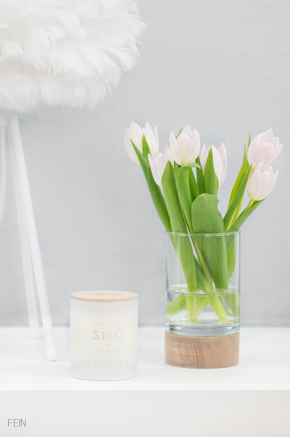 duft-frische-blumen-januar-duftkerze-snoe-skandinavisk