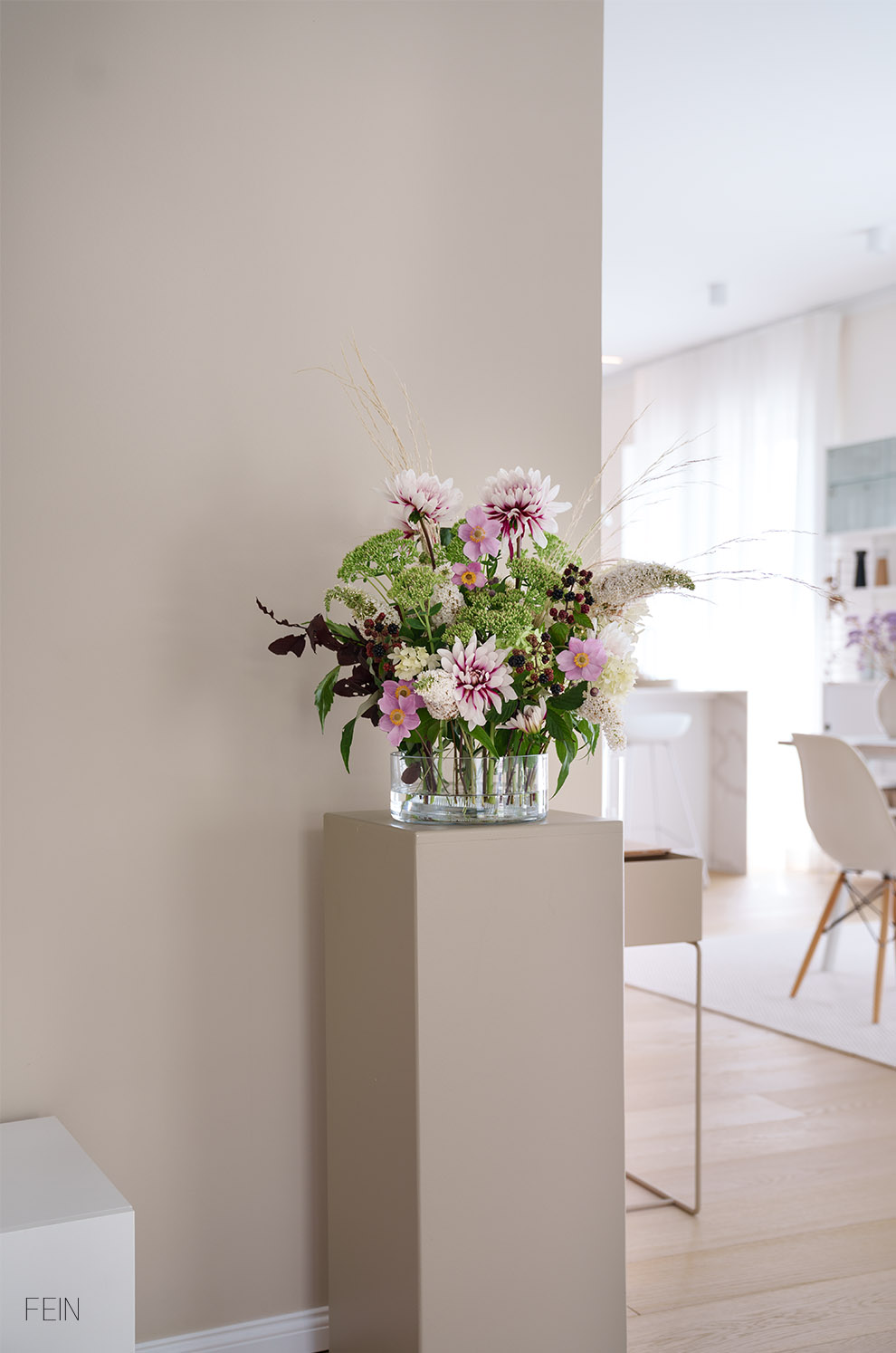 Spätsommer Zuhause Blumengesteck Kenzan Ring
